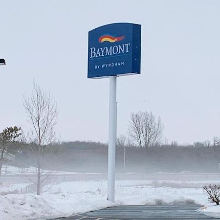 Baymont Inn Baldwin Exterior photo